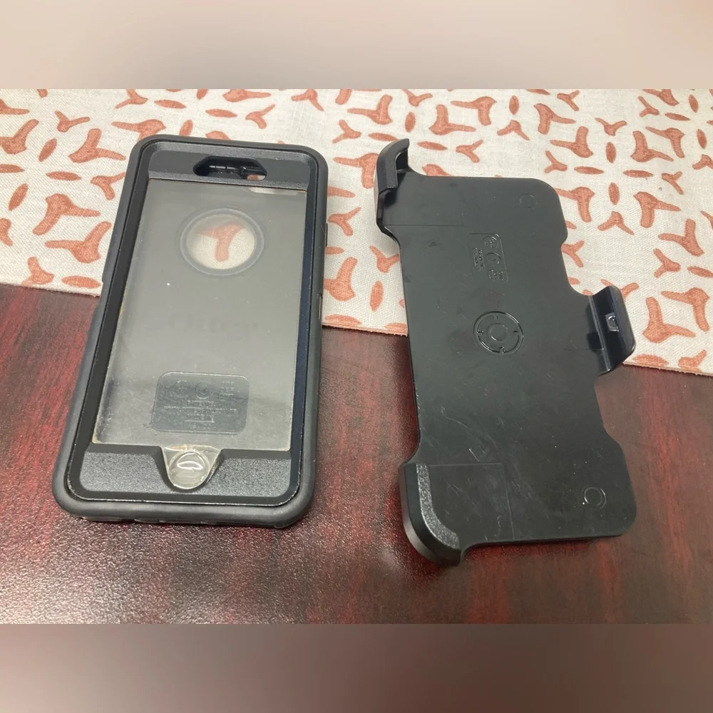 iPhone black defender otterbox rubber plastic 2 pc case holster 6930A otr def 49